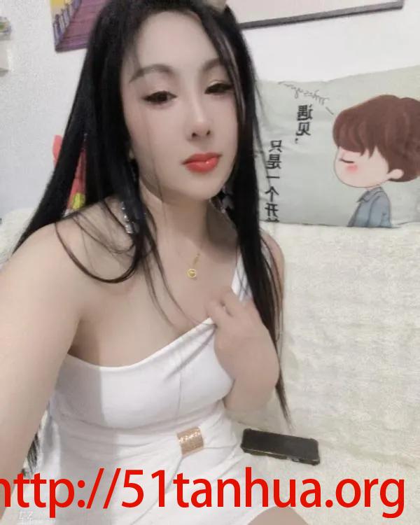闷骚舌吻欣欣