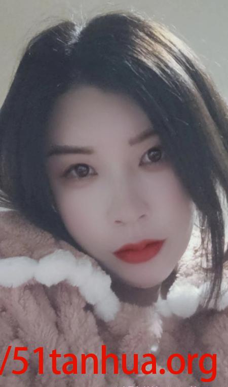 良家大胸熟妇