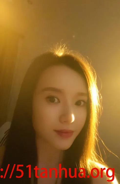 小喷泉骚姑娘